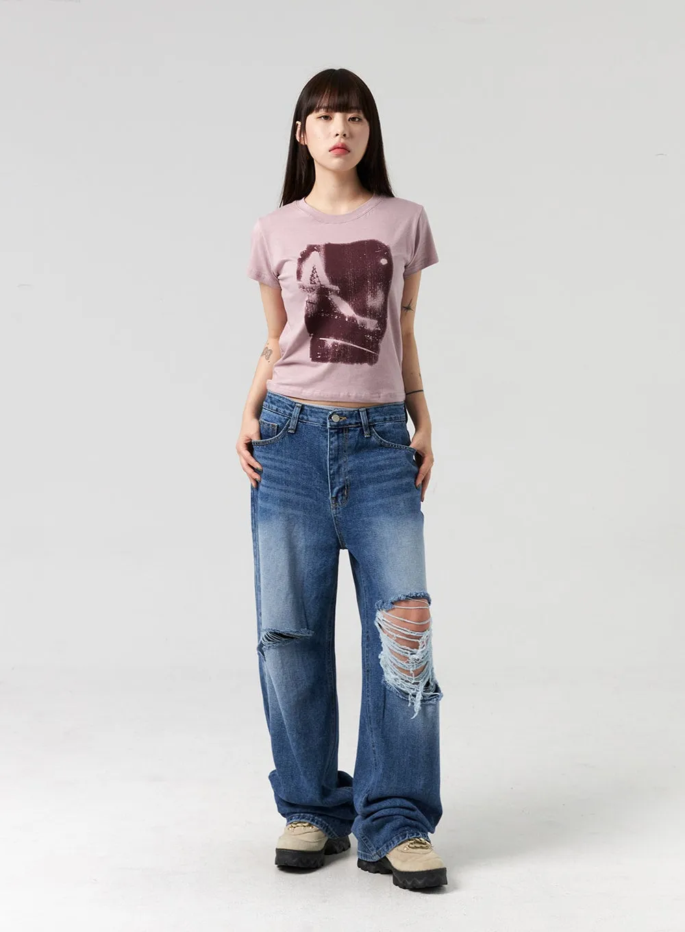 Mid-Wash Ripped Jeans CL328