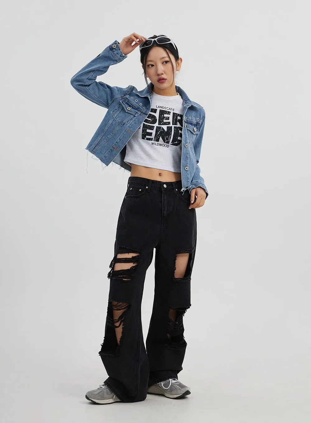 Ripped Wide Leg Jeans CJ319