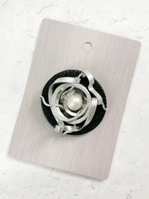 Saturn II Magnet Brooch, White UL