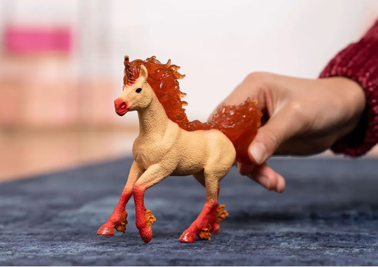 Schleich Bayala® Elementa Fire Flame Unicorn Stallion